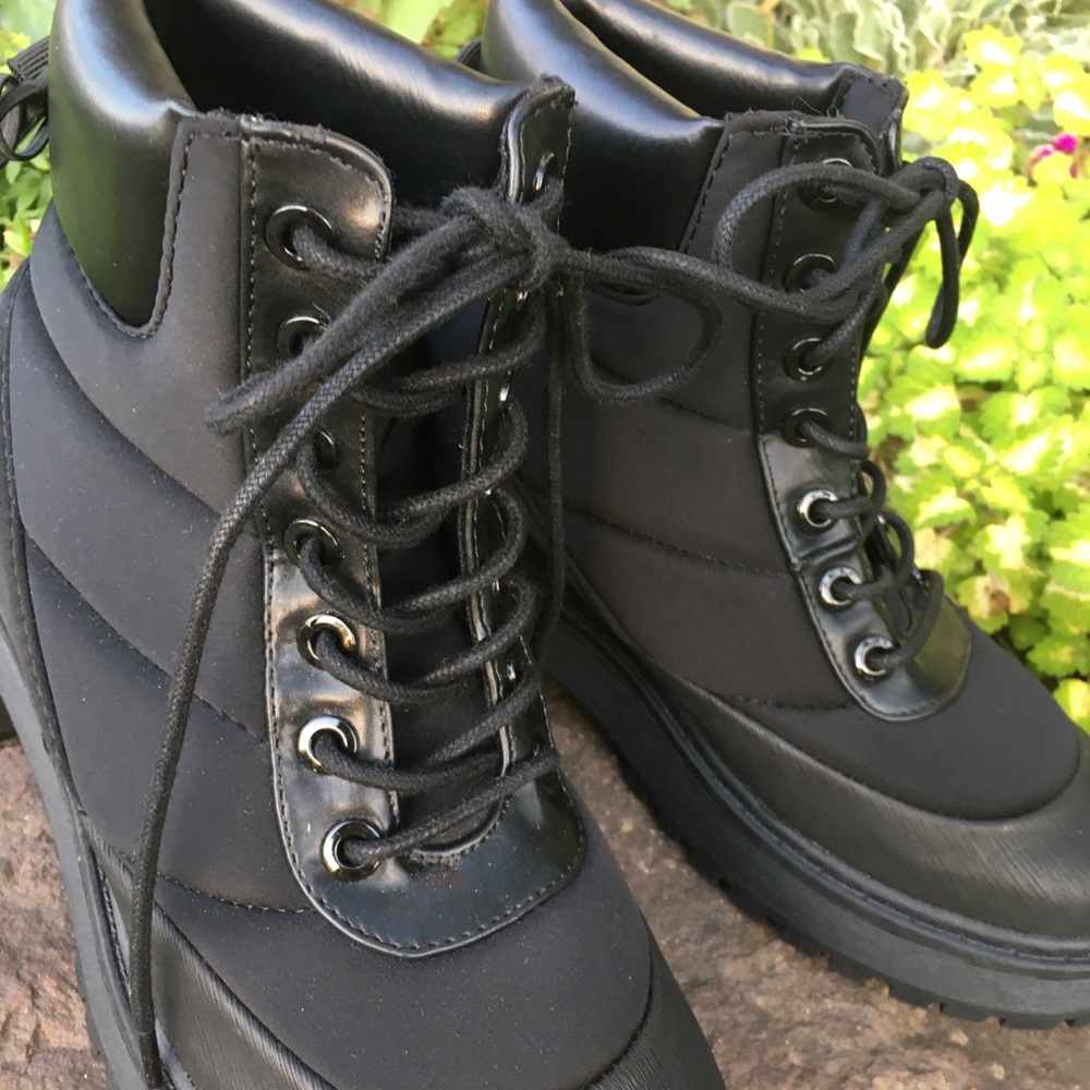 🖤 Zara Black Lace up Combats 🖤😊 - Picture 8 of 8